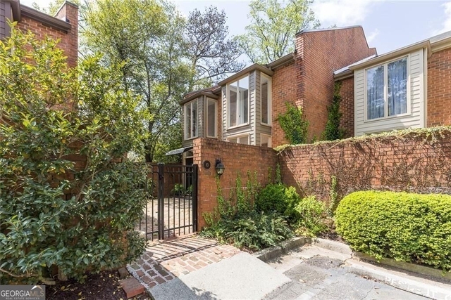 49 Willow Glen - Photo 1