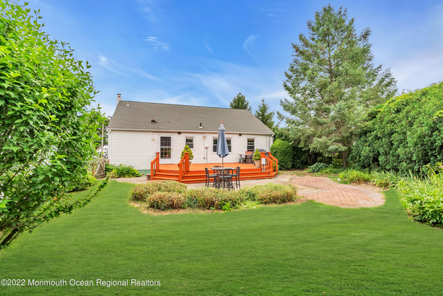 11 Elm Avenue - Photo 1