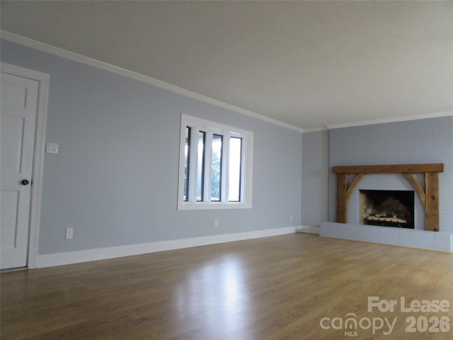 2725 Sloop Road - Photo 1