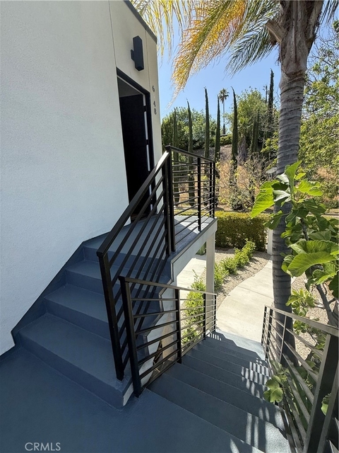 6148 Lederer Avenue - Photo 1