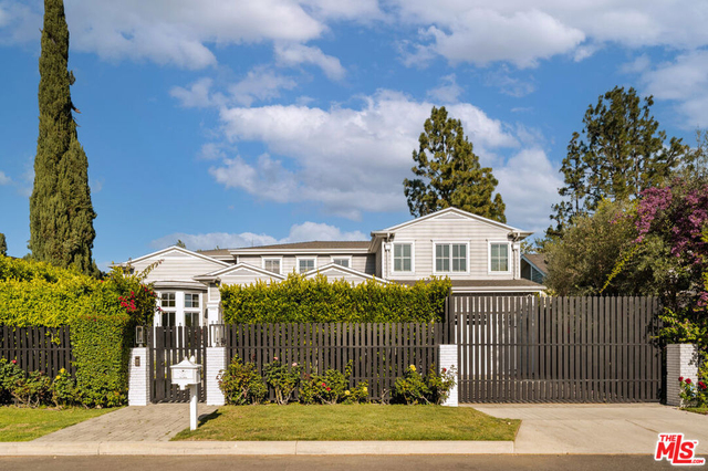 4226 Lemp Avenue - Photo 1
