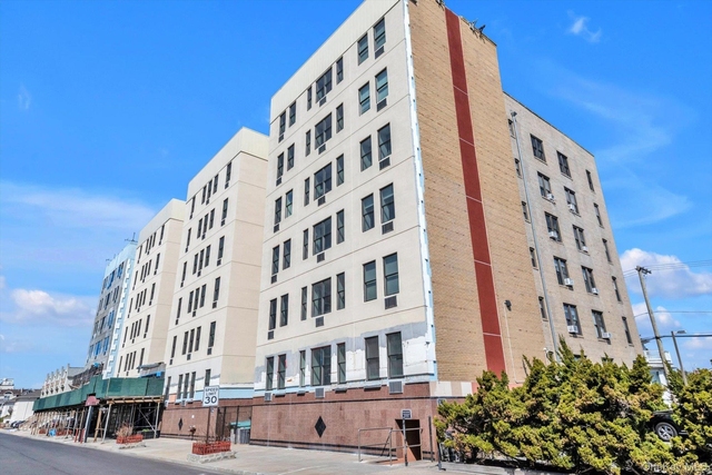 25 W Broadway - Photo 1
