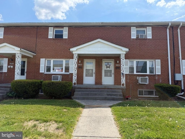 2256 Roosevelt Boulevard - Photo 1