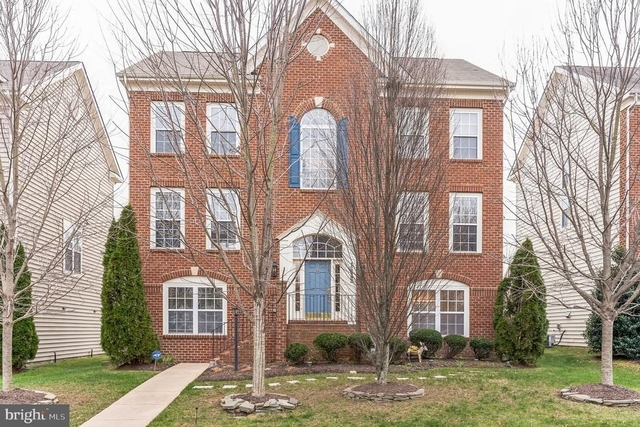 12582 Stone Lined Circle - Photo 1