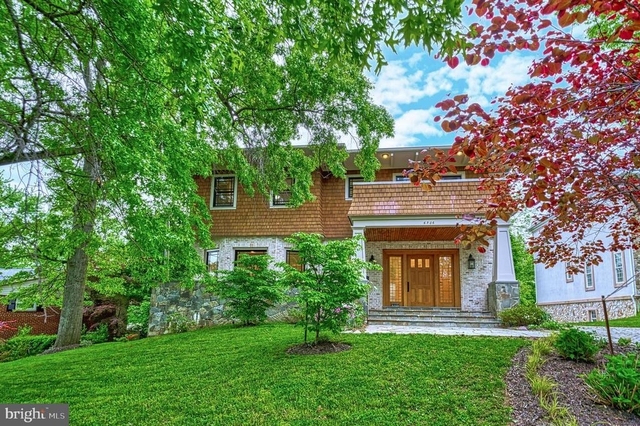 6506 Divine Street - Photo 1