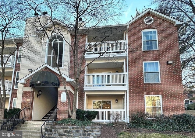 1523 Lincoln Way - Photo 1