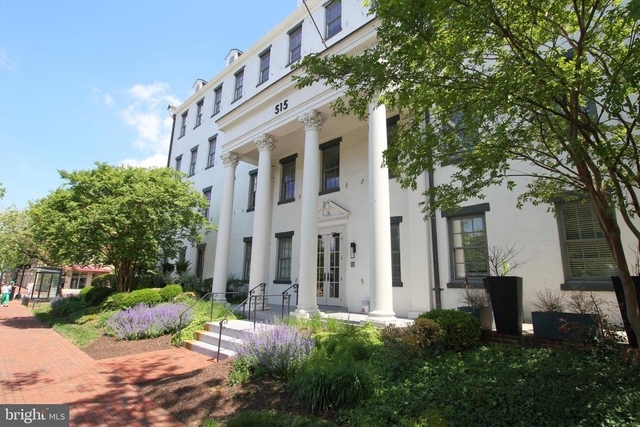 515 N Washington Street - Photo 1