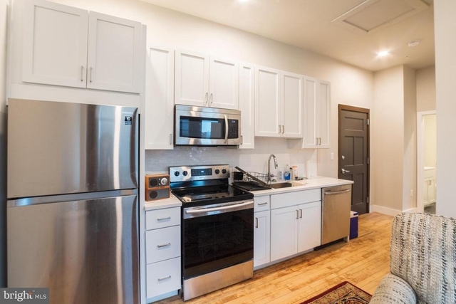 1300 S 19th Street - Photo 1