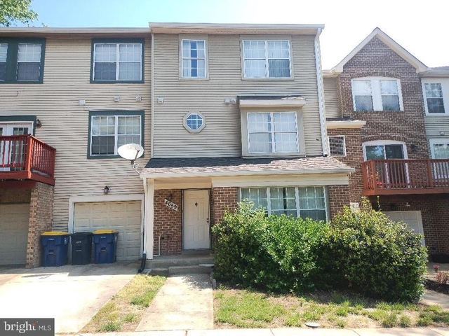 4659 Running Deer Way - Photo 1