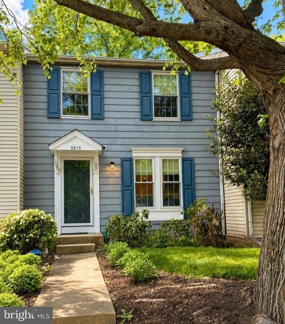 9619 Glendower Court - Photo 1