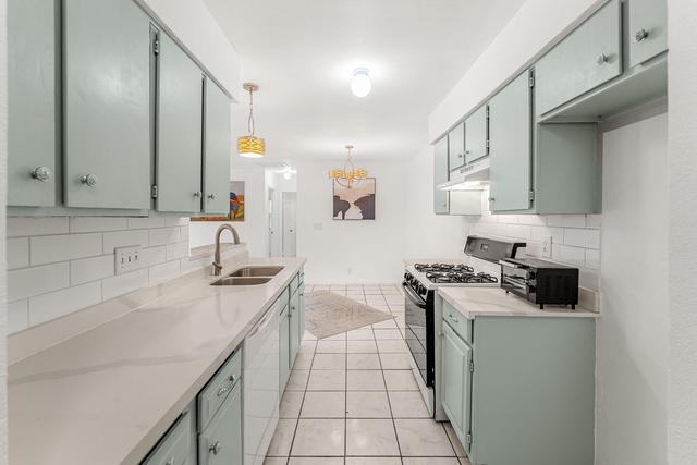 2501 Teri Rd - Photo 1