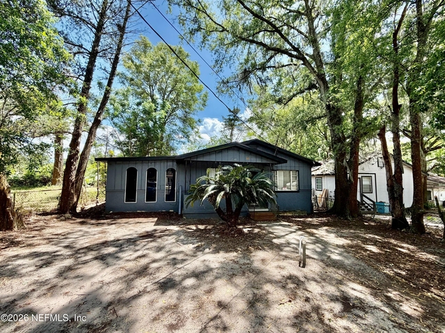 1348 Crestwood Street - Photo 1