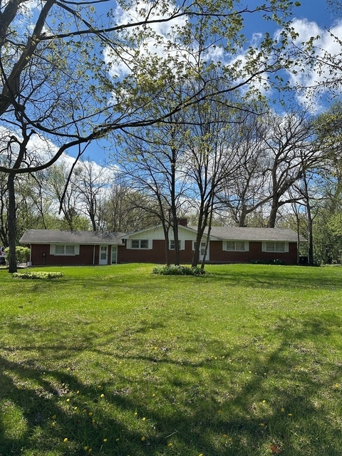 2030 Crestwood Lane - Photo 1