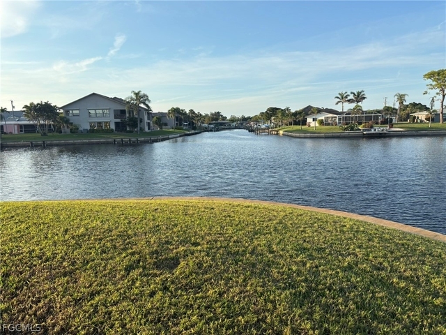 4500 Se 5th Place - Photo 1