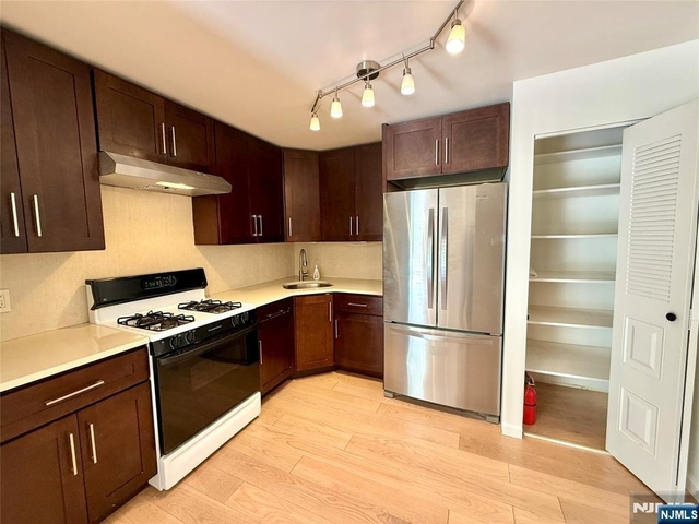 901 Tuliptree - Photo 1