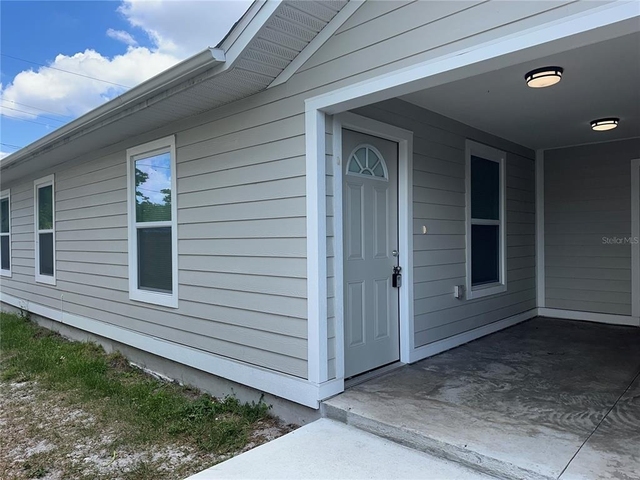 3735 39th Avenue N - Photo 1