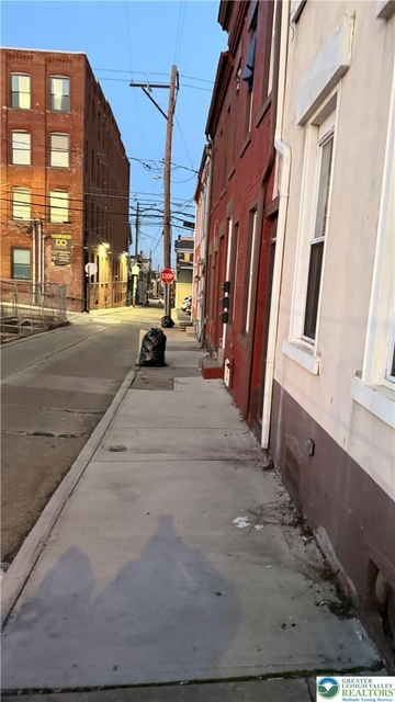 832 Chestnut Street - Photo 1
