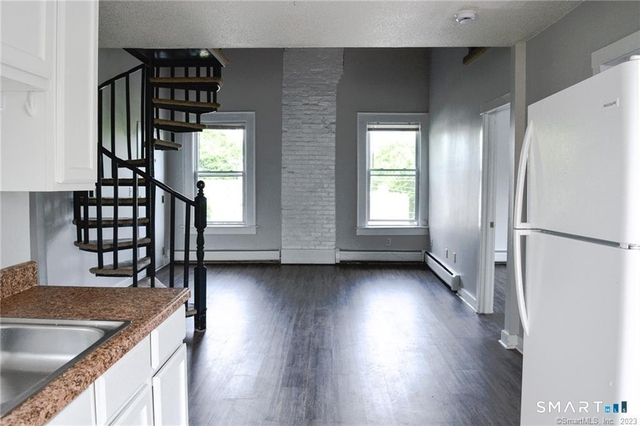 175 Humphrey Street - Photo 1