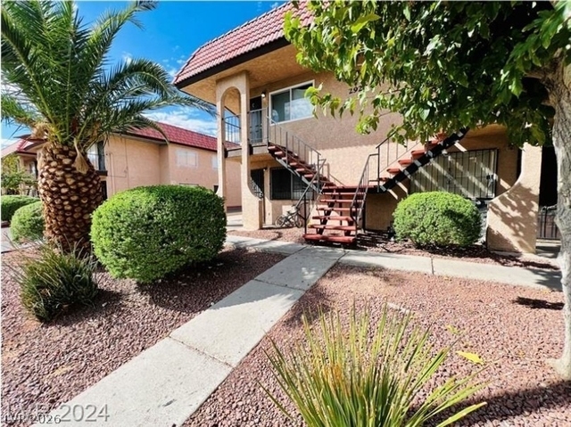 2920 Siki Court - Photo 1