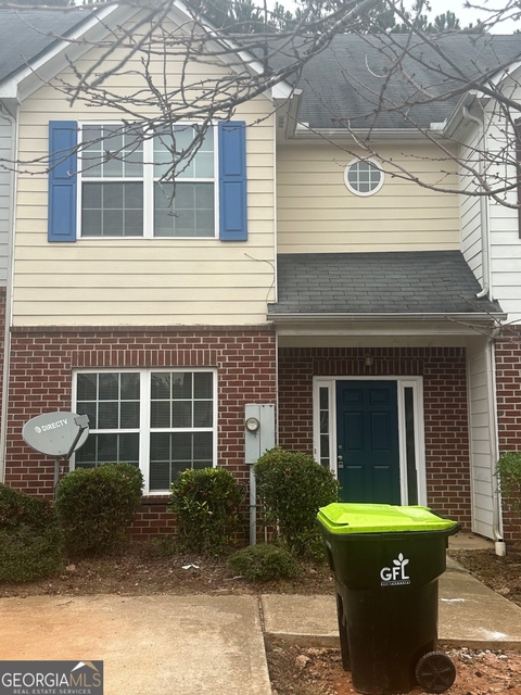 293 Brookview Drive - Photo 1