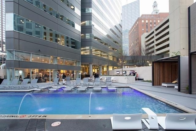 350 N St Paul Street - Photo 1