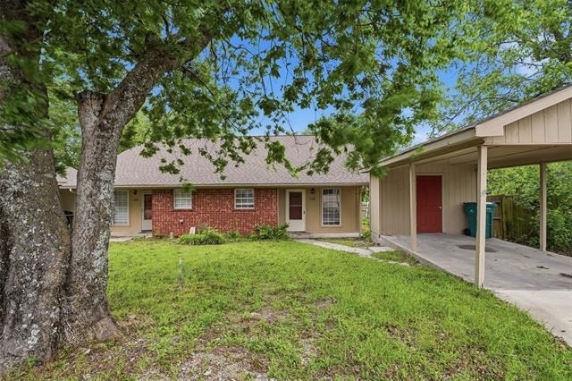 106 Shaw Street - Photo 1