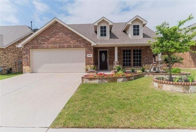 562 Jamestown Lane - Photo 1