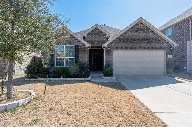 2507 Linwood Drive - Photo 1