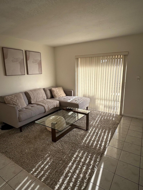 1301 Nw 12th Avenue - Photo 1