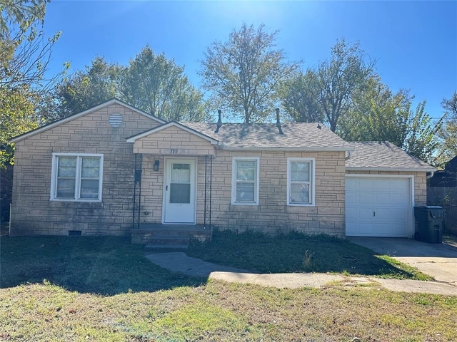 110 E Dale Street - Photo 1