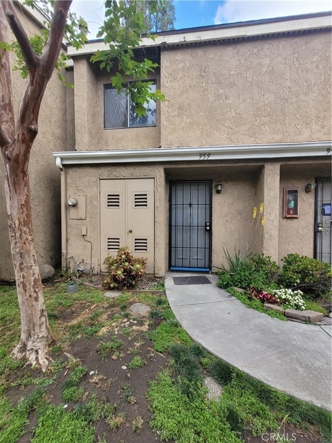 959 S Mountain - Photo 1