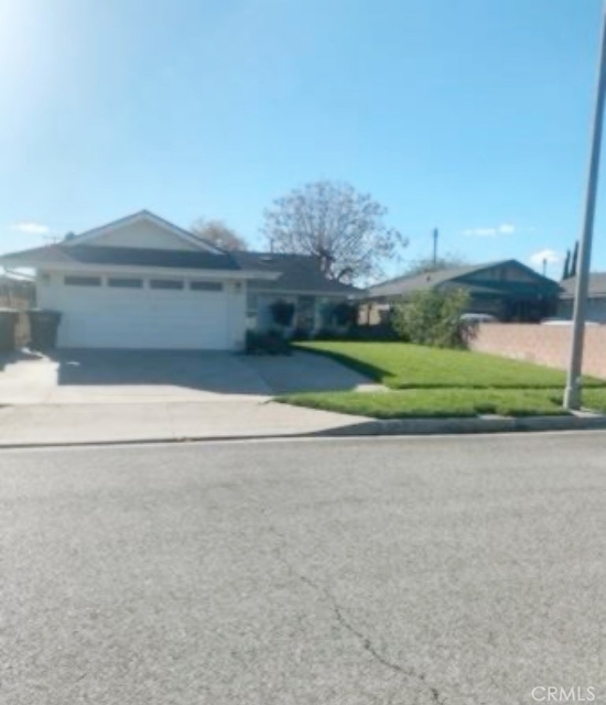 12610 Maryvine - Photo 1