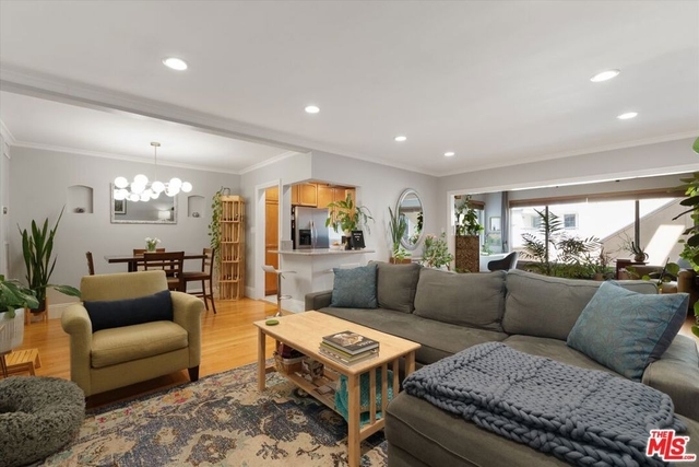 14934 Dickens Street - Photo 1