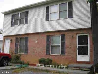 578 York Avenue - Photo 1