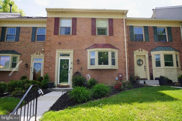 8 Cross Falls Circle - Photo 1