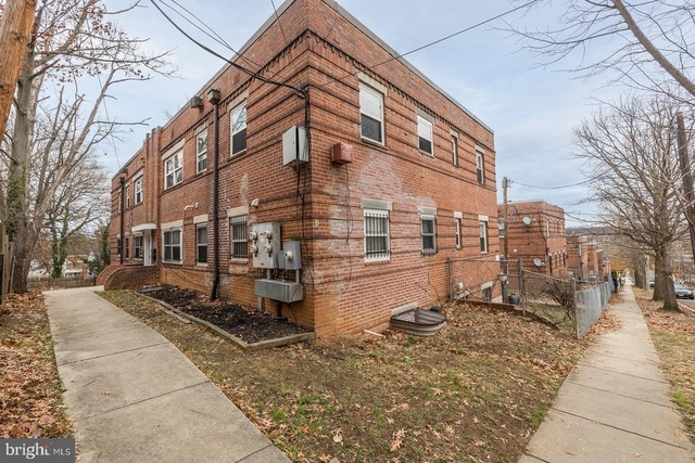 61 Forrester Street Sw - Photo 1