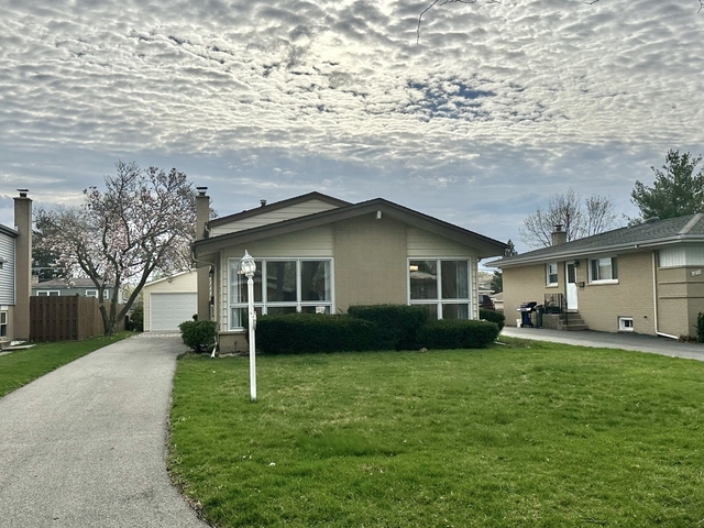 1243 S Mitchell Avenue - Photo 1