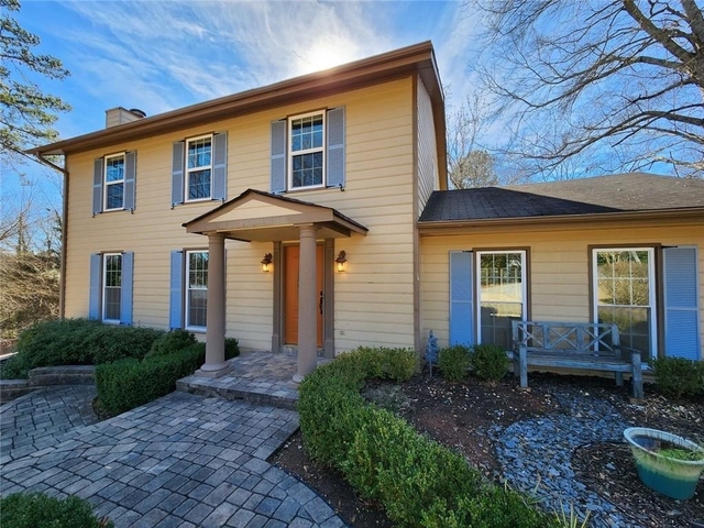 885 Melody Lane - Photo 1