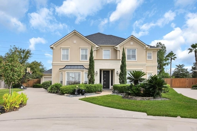 2002 Colbury Court - Photo 1