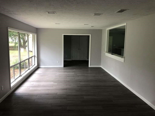 3515 Elm Drive - Photo 1
