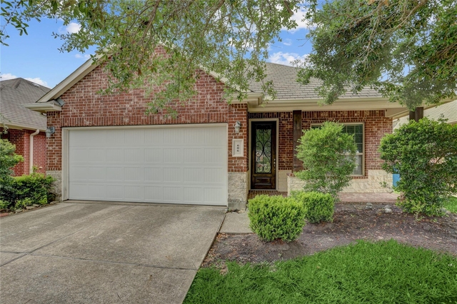 606 Sabinal Street - Photo 1