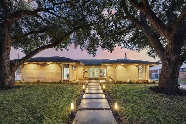 5339 Rutherglenn Drive - Photo 1