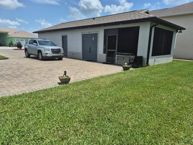 389 Nolane Lane - Photo 1