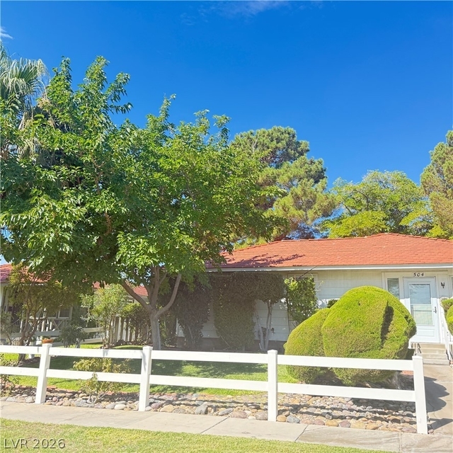 504 Cherry Street - Photo 1