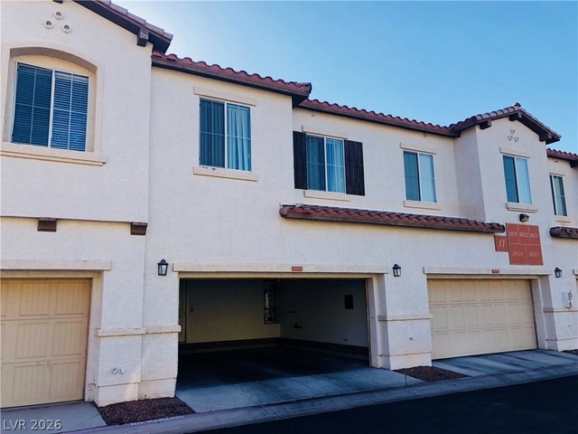 1525 Spiced Wine Avenue - Photo 1