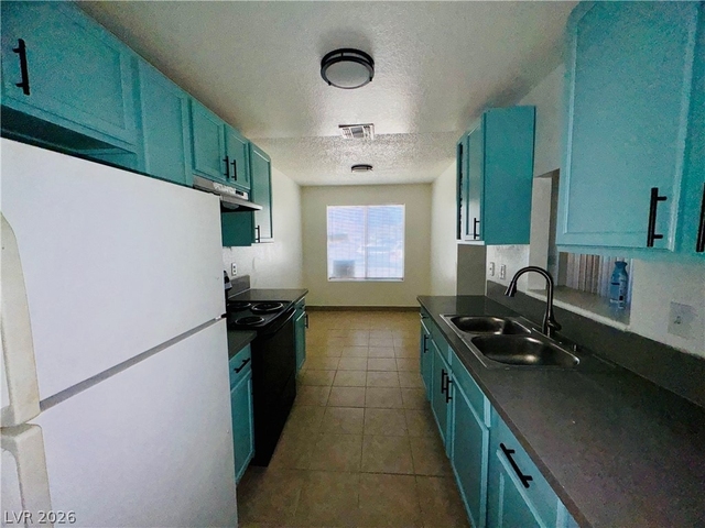 4581 Macher Way - Photo 1
