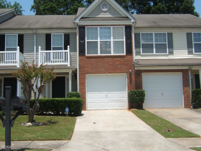 7202 Georges Way - Photo 1