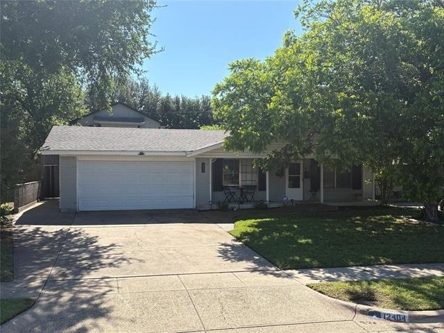 12404 Sunland Street - Photo 1