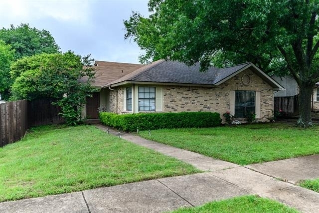434 Pogue Street - Photo 1