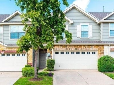 7933 Hannah Street - Photo 1